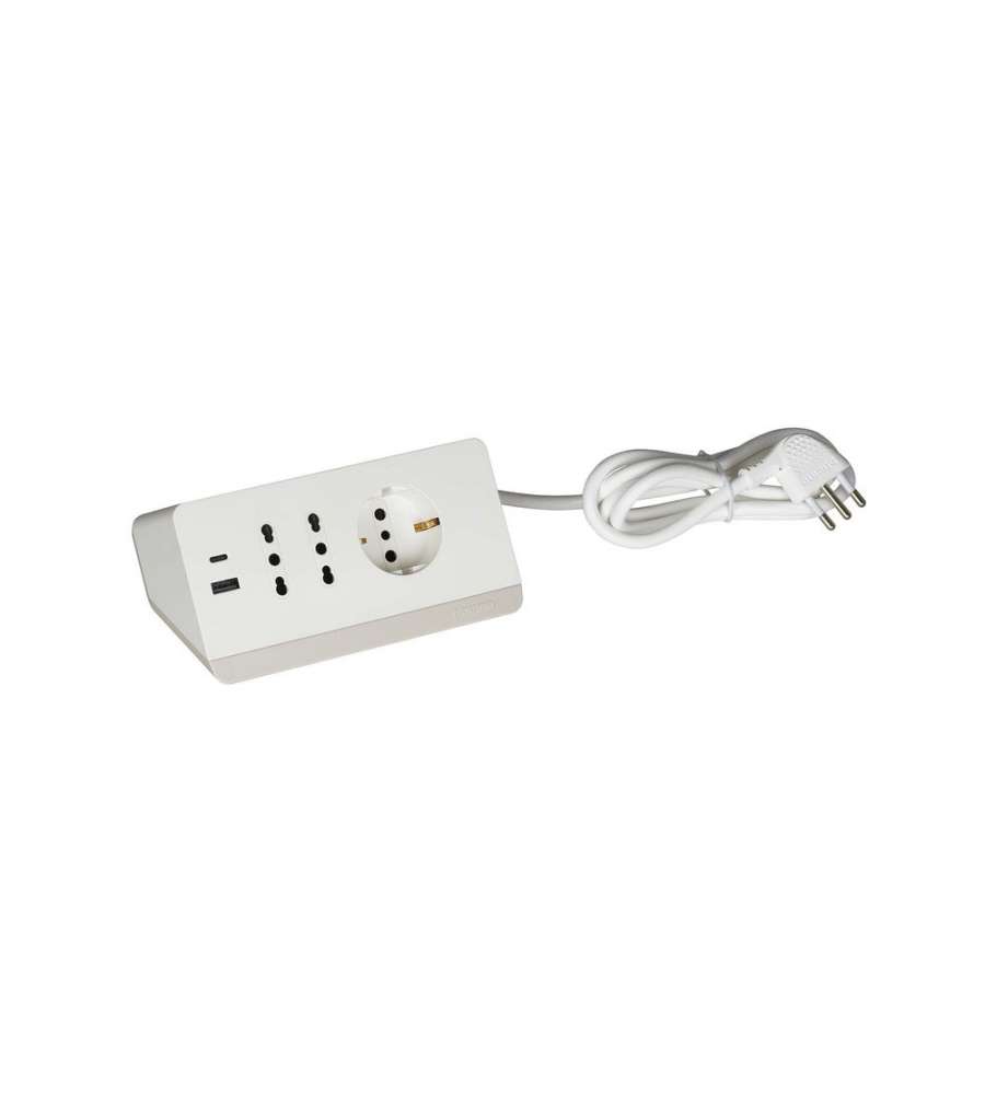 Bticino Multipresa Bianca - con 2 Prese 2P+T - 1 Presa Shucko + 2 USB