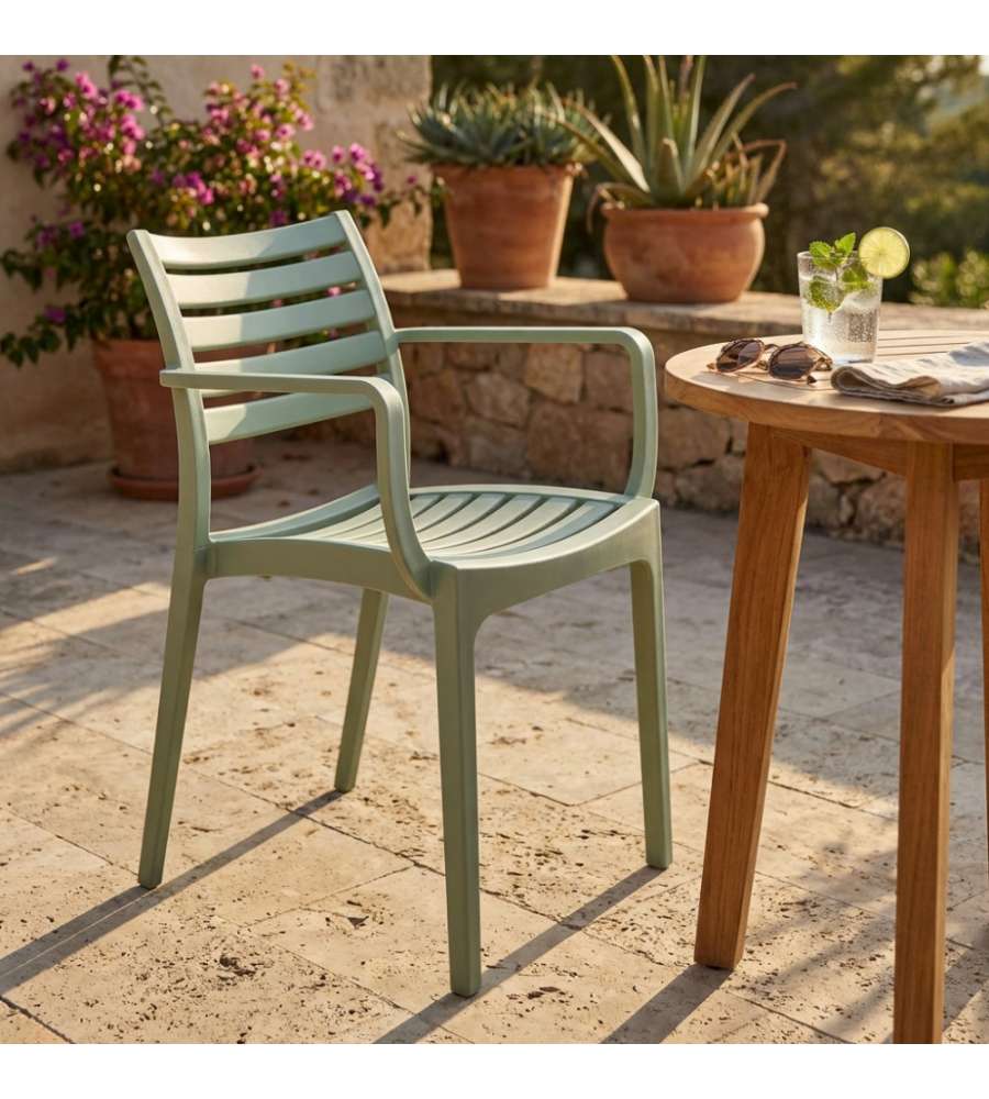 Cosma Poltrona Eveline in Polipropilene Verde Chiaro Impilabile 58.5x55.2x84cm