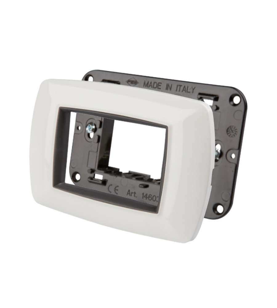 Placca 3 moduli in tecnopolimero con supporto