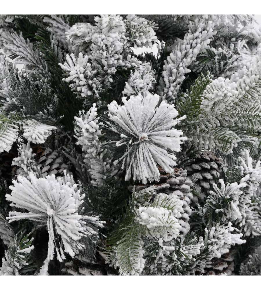 Albero di Natale con Neve Floccata e Pigne 225 cm PVC e PE