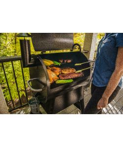 Traeger - Barbecue a pellet Pro 575 con tecnologia WiFIRE, nero