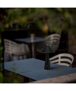 V-TAC Lampada LED da Tavolo 3W con Batteria Ricaricabile USB C Colore Nero in Metallo Mantello in pelle Touch Dimmerabile 3in1