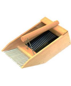 Raccogli Bacche in Legno Naturale - Denti a Pettine in Ferro