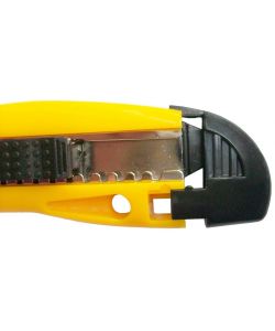 Cutter Universale in Plastica 18mm con 3 Lame - Strumento da Fai-da-Te