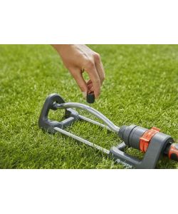 Gardena Irrigatore Oscillante Aqua S per 90-220 mq Gittata 5-12 m
