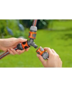 Gardena Raccordo a Y 13/19 mm in plastica per tubi da giardino
