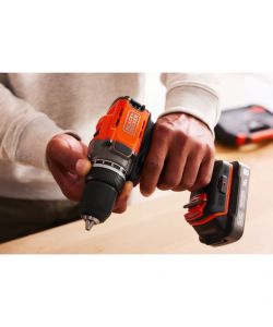 Black+Decker Trapano Avvitatore 18V Arancione 2.0Ah - Batteria Inclusa