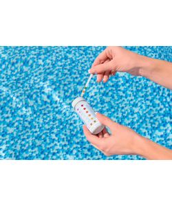 Strisce test piscina con 3 funzioni: Cloro, PH e Alcalino Bestway