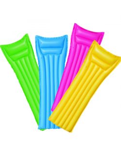Materassino coloratissimo in plastica colori assortiti