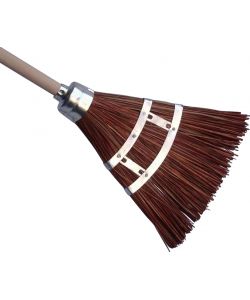Agef Scopa in Piassava con Manico in Faggio 120cm - ideale per esterni