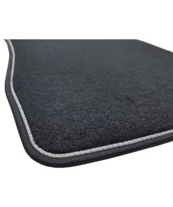 Set 4 Tappetini auto Mercedes Classe A - W176 dal 2012-18 Moquette Neri antiscivolo Sprint02903