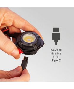 Poly Pool Torcia LED Ricaricabile 5W IP44 Multifunzione Nero Rosso