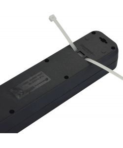 Electraline Multipresa 6 Posti Polivalenti Nera con Interruttore 1,5 m