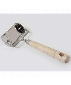 Tagliapasta Tortelli 6X6 Inox festonato Calder