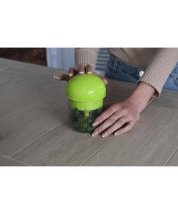 PushNChop Mini tritatutto elettrico ricarica USB - Compatto e intuitivo