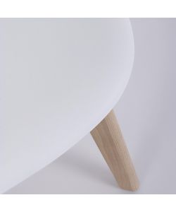 Sedia System bianca con gambe in legno di faggio da interno