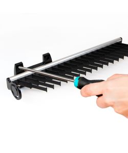 Emuca Porta cravatte laterale estraibile per armadio, Alluminio e plastica, Anodizzato opaco e nero.