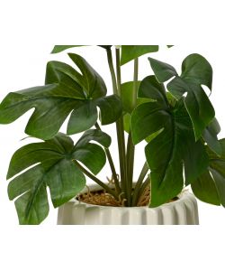 Piante foglie verdi finte in vaso decorato